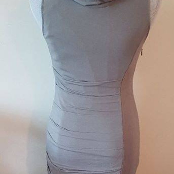 NWOT BCBG Max Azria Dove Grey Dress - Size 6 - Picture 10 of 16